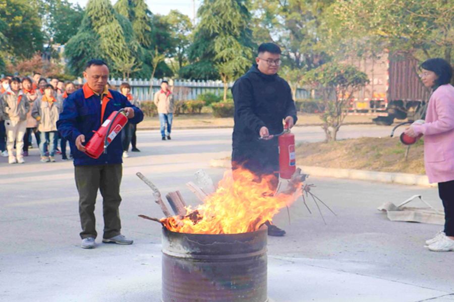 La empresa realiza simulacros de incendio
